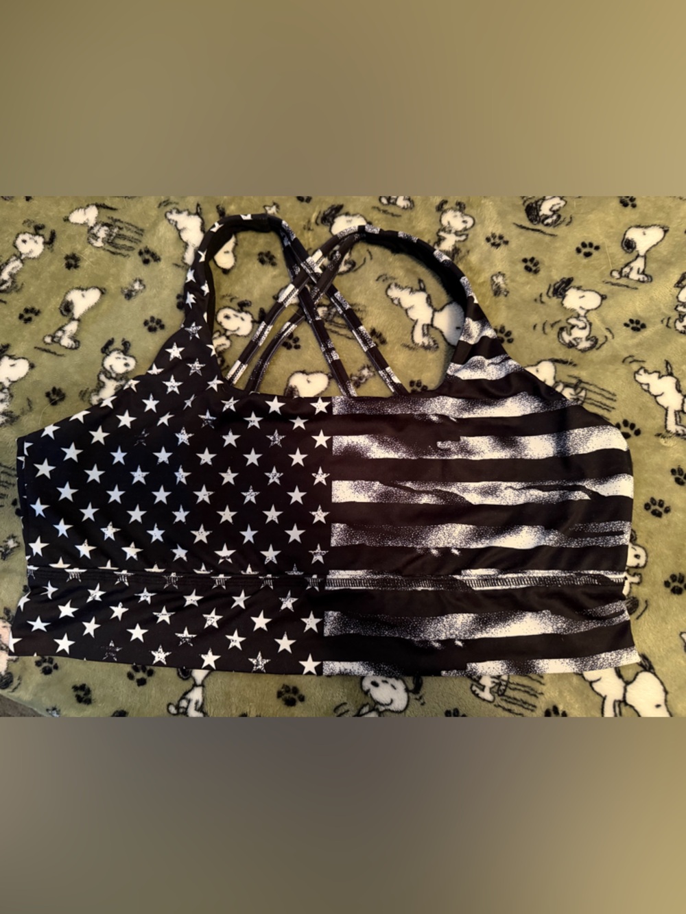 Black & White American Flag Sports Bra – Crisscross Back